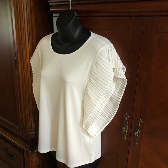 NWT Marc NY size S White Flutter Sleeve Top - Picture 8 of 9